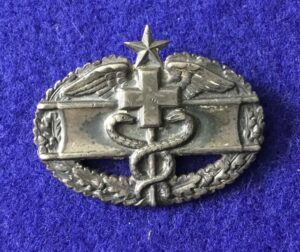 WWII and KOREAN WAR COMBAT MEDIC BADGE