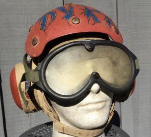 U.S. NAVY DECK HELMET HGU 25/9 DECORATED