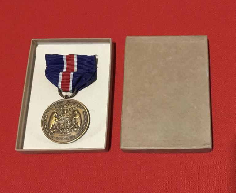 WWI MISSOURI STATE MEDAL with BOX