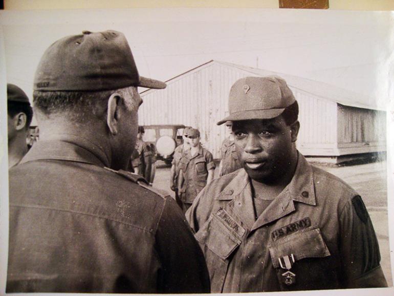 VIETNAM ARMY COMMENDATION MEDAL with DOCUMENT - Image 4