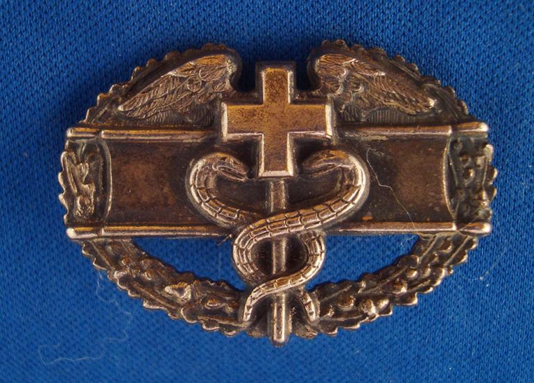 COMBAT MEDIC BADGE
