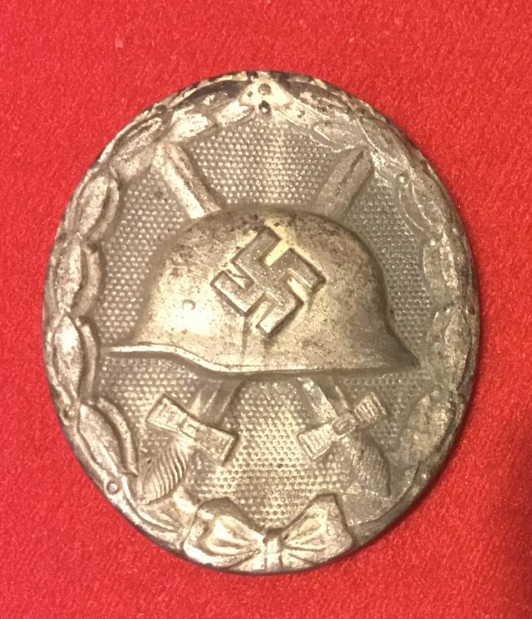 SILVER WOUND BADGE x 100