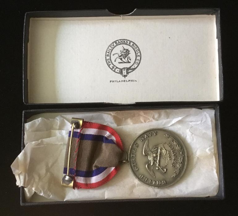 US NAVY CUBAN PACIFICATION MEDAL with BOX - Image 2