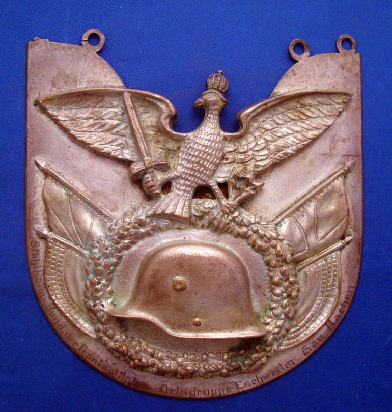 STAHLHELM GORGET FROM WWI