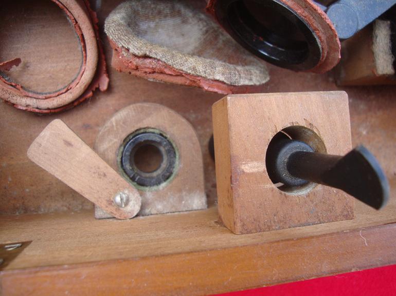 CASED JAPANESE TYPE 96 MACHINE CANNON OPTIC SIGHTS - Image 8