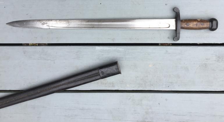 JAPANESE ARTILLERY SHORT SWORD, 1891 - Image 7