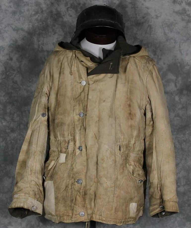 Reversible Mouse Gray/White Parka - Image 7