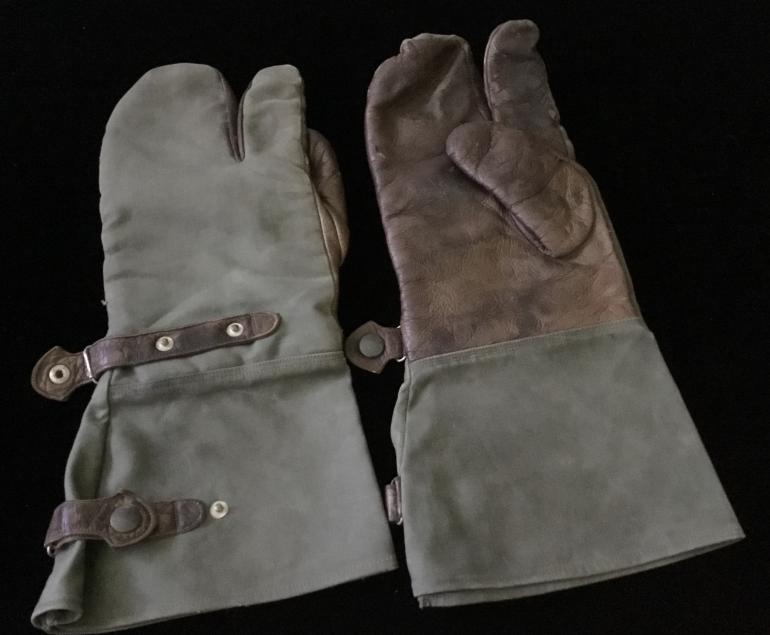 MITTENS - TWO FINGER - Image 2