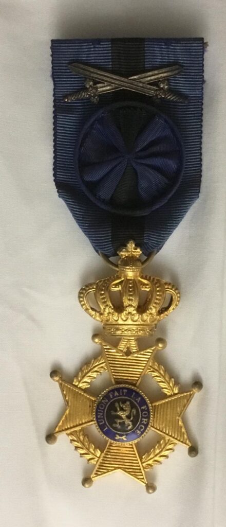 BELGIUM ORDER OF LEOPOLDO II OFFICERS MEDAL with SWORDS