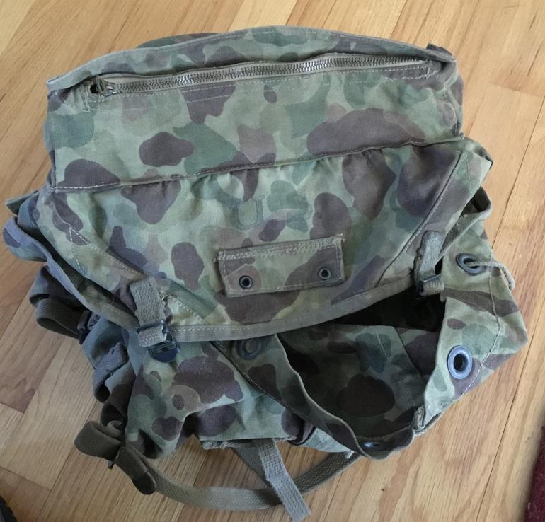 U.S. ARMY WWII CAMO BACKPACK - Image 2