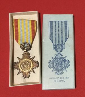 RVN ARMED FORCES HONOR MEDAL 2nd CLASS with BOX