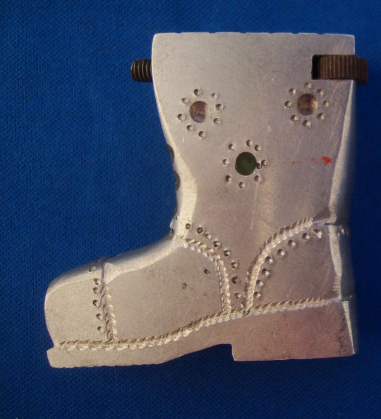 ARMY PARATROOPER BOOT LIGHTER - Image 2