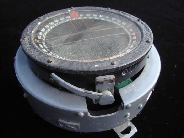 CANADIAN 6A AIRCRAFT COMPASS AND WATCH HOLDER - Image 5