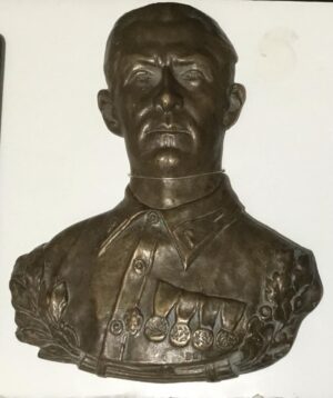 ITALIAN BRONZE SIDE VIEW OF ACHILLE STARACE BLACKSHIRT LEADER
