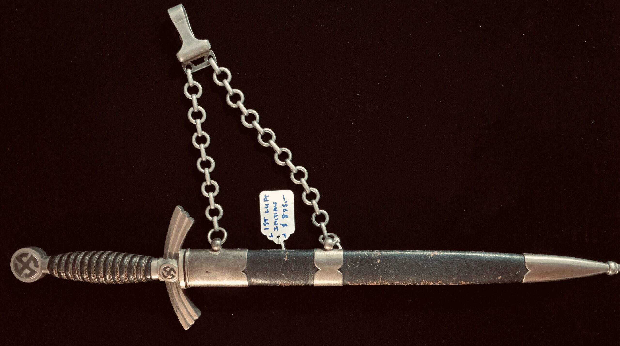 FIRST MODEL LUFTWAFFE DAGGER - Image 2