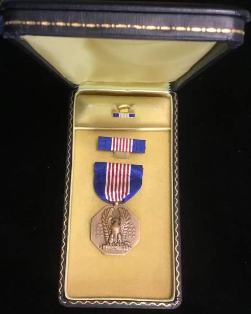 SOLDIERS MEDAL x SLOT BROACH x CASE