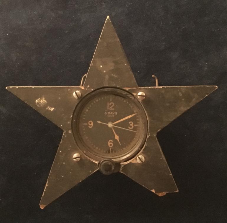 US 8 DAY AIRCRAFT CLOCK BY ELGIN